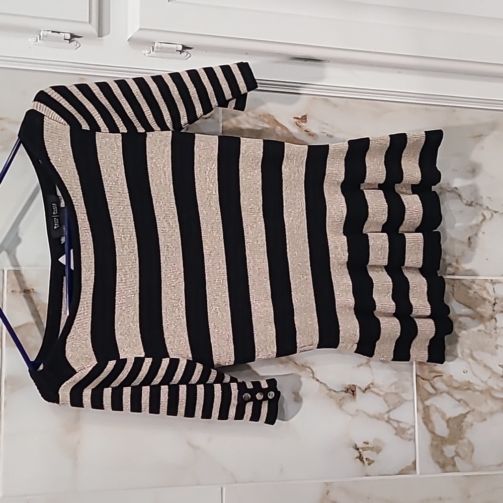 White house black market short sleeve striped sweater size M Free shipping